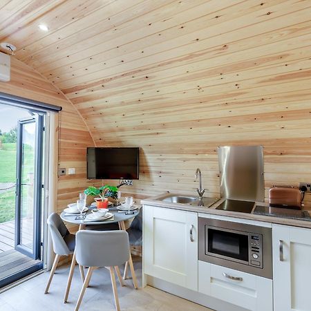 Chestnut-Uk36261 Villa Llanfair Caereinion Exteriör bild